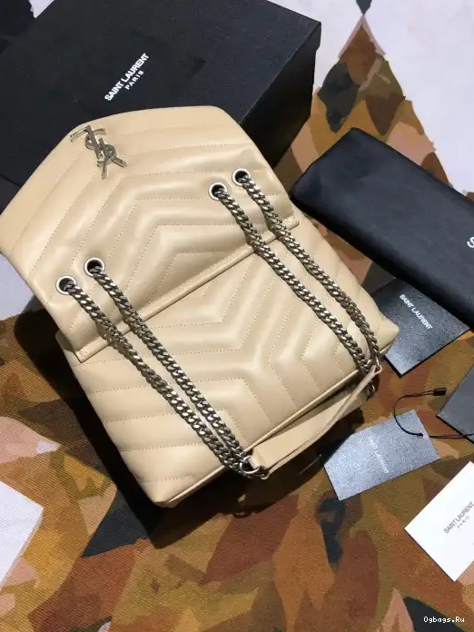 SMALL YSL LOULOU 0324